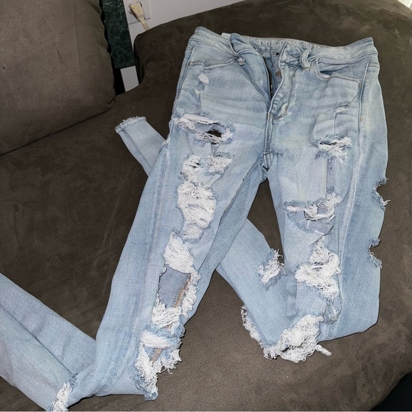 american eagle sz 4 ripped jeans - Picture 2 of 6